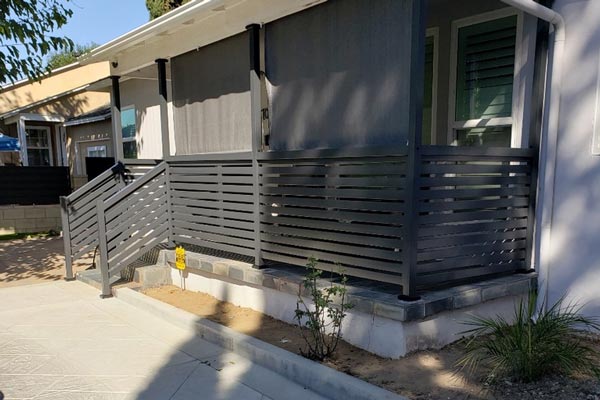 aluminum railing